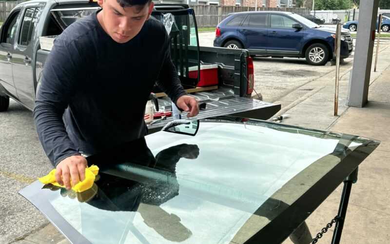 Work in progress on a vehicle at a customer driveway in Sugar Land